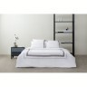Комплект постельного белья из сатина белого цвета с серым кантом из коллекции essential, 200х220 см (73709)
