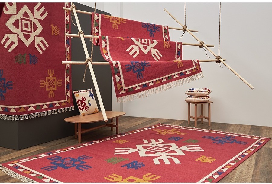 Ковер из шерсти по мотивам чувашских орнаментов из коллекции cultural heritage, 160х230 см (78522)