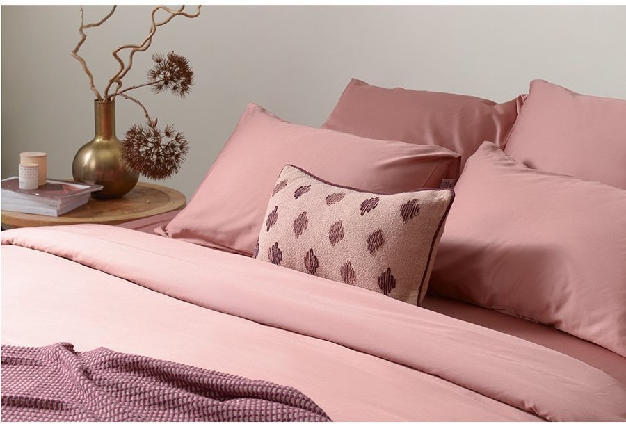 Простыня из сатина темно-розового цвета из коллекции essential, 180х270 см (72581)
