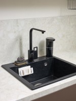 Диспенсер сенсорный для жидкого мыла lume, 350 мл, черный (79209)