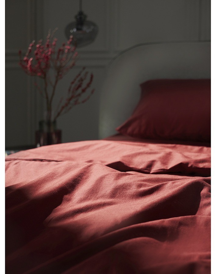 Простыня изо льна и хлопка цвета копченой паприки из коллекции essential, 240х270 см (77162)