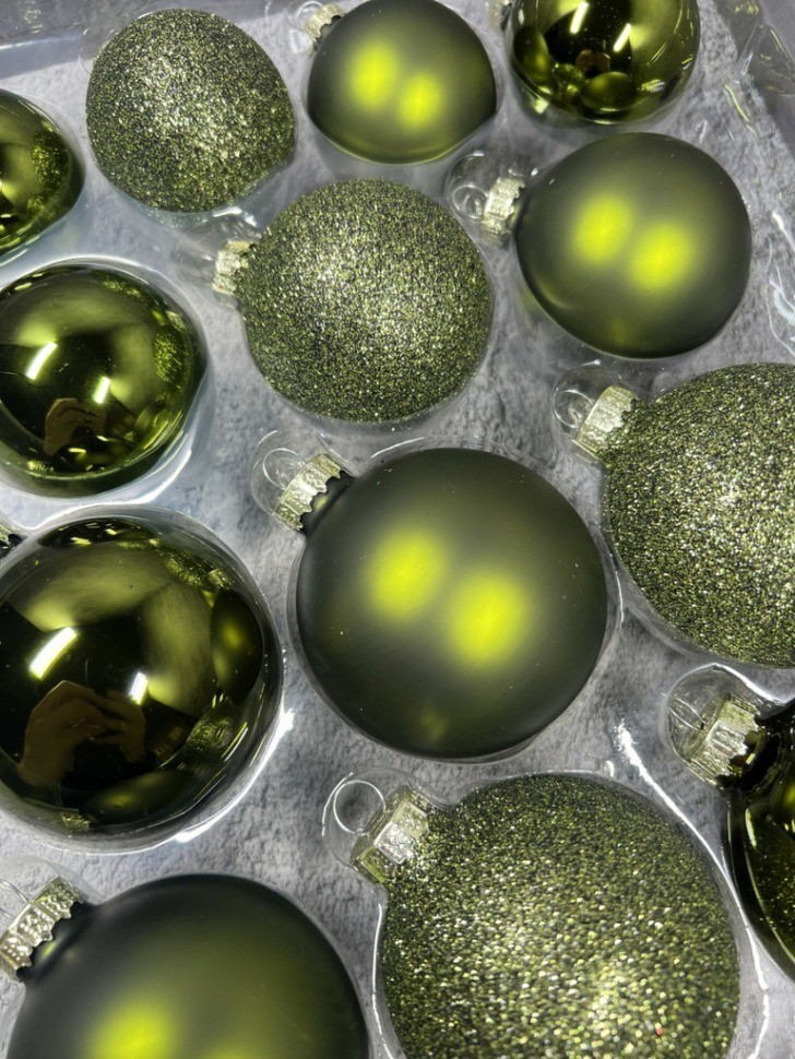 Набор стеклянных шаров 26 шт. зеленый в коробке (86312)