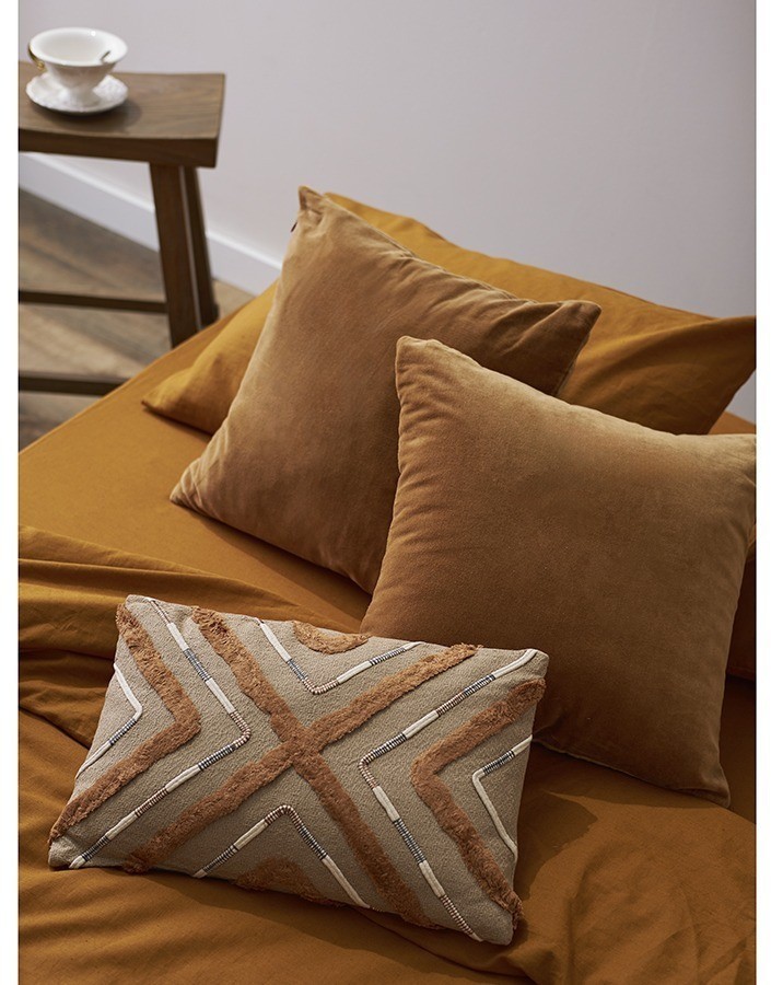 Простыня изо льна и хлопка цвета карри из коллекции essential, 240х270 см (77161)