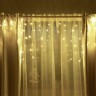 Светодиодная гирлянда для дома (теплый свет) Vegas Бахрома 48 LED, 12 нитей, 2х0,6 м, 220V 55112 (69153)