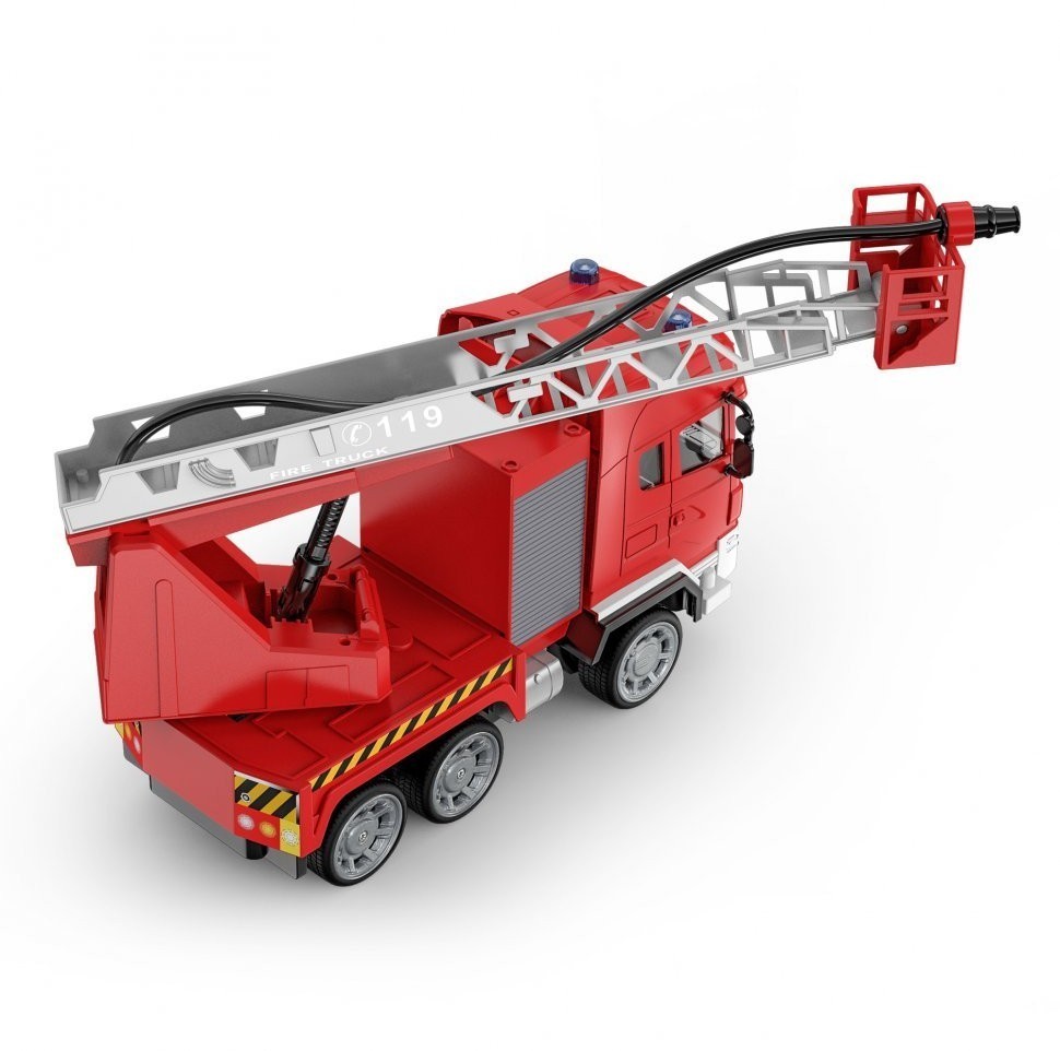 Радиоуправляемая пожарная машина Double E поливает водой 1:20 2.4G (E597-003)