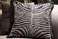 Подушка с бисером &quot;Зебра&quot; черный 45*45см (TT-00013442)