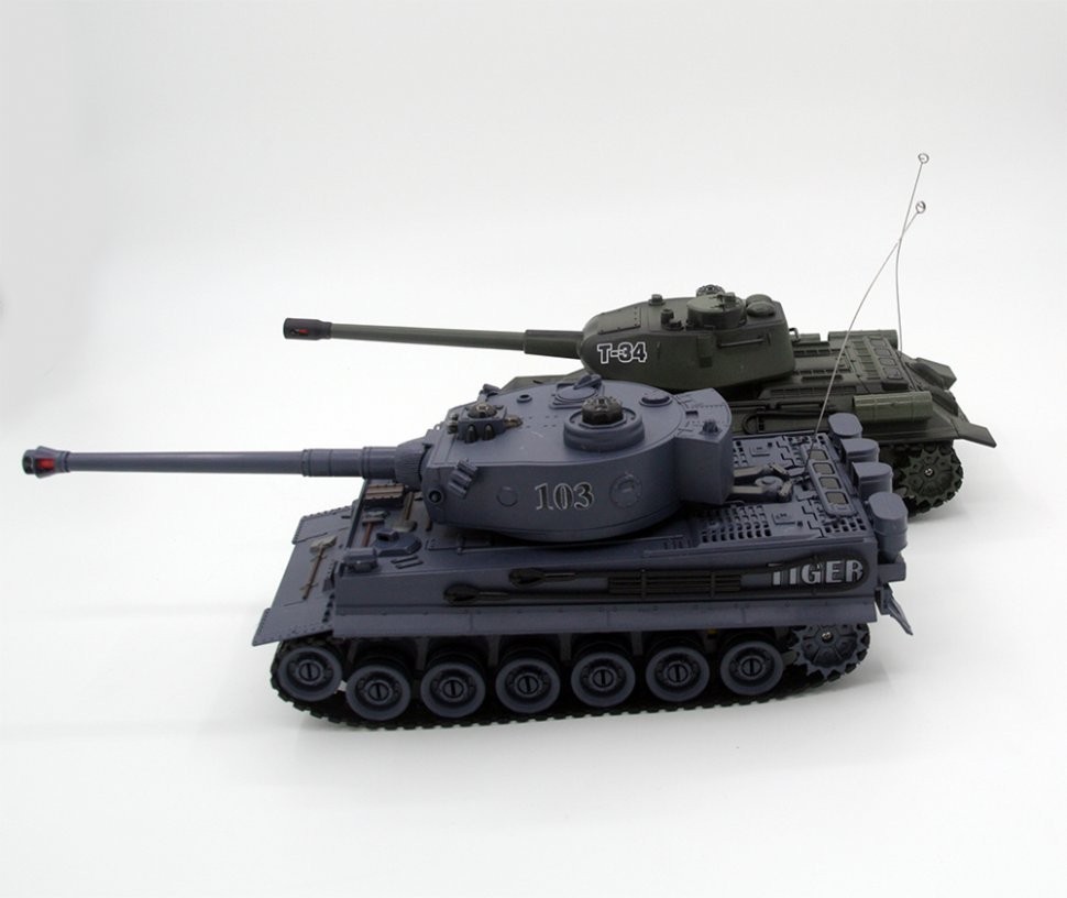 Радиоуправляемый танковый бой Советский и Немецкий танк 1:28 (99824)