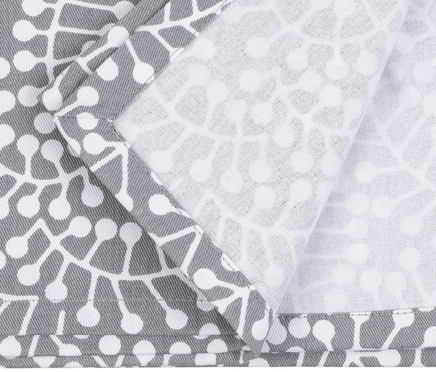 Скатерть серого цвета с принтом Спелая Смородина из коллекции scandinavian touch, 170х250 см (73539)