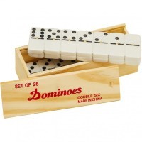 Домино в светлой деревянной коробке (30729)