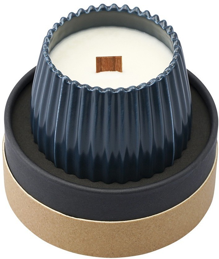 Свеча ароматическая с деревянным фитилём vetiver & black cypress из коллекции edge, синий, 60 ч (75706)