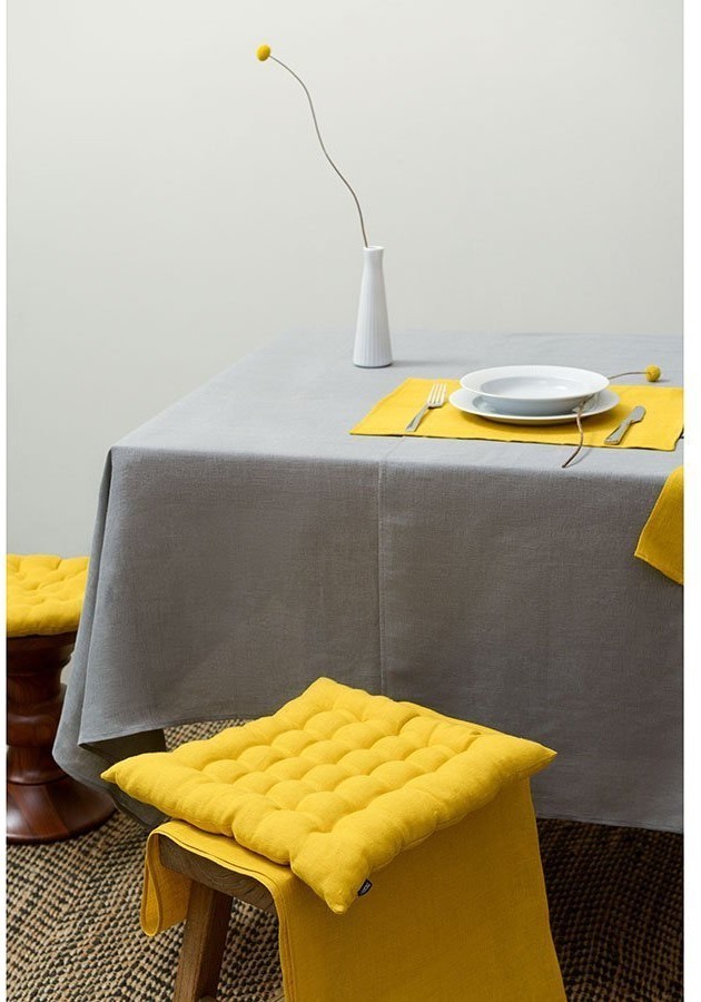 Подушка на стул из стираного льна горчичного цвета из коллекции essential, 40х40x4 см (73779)