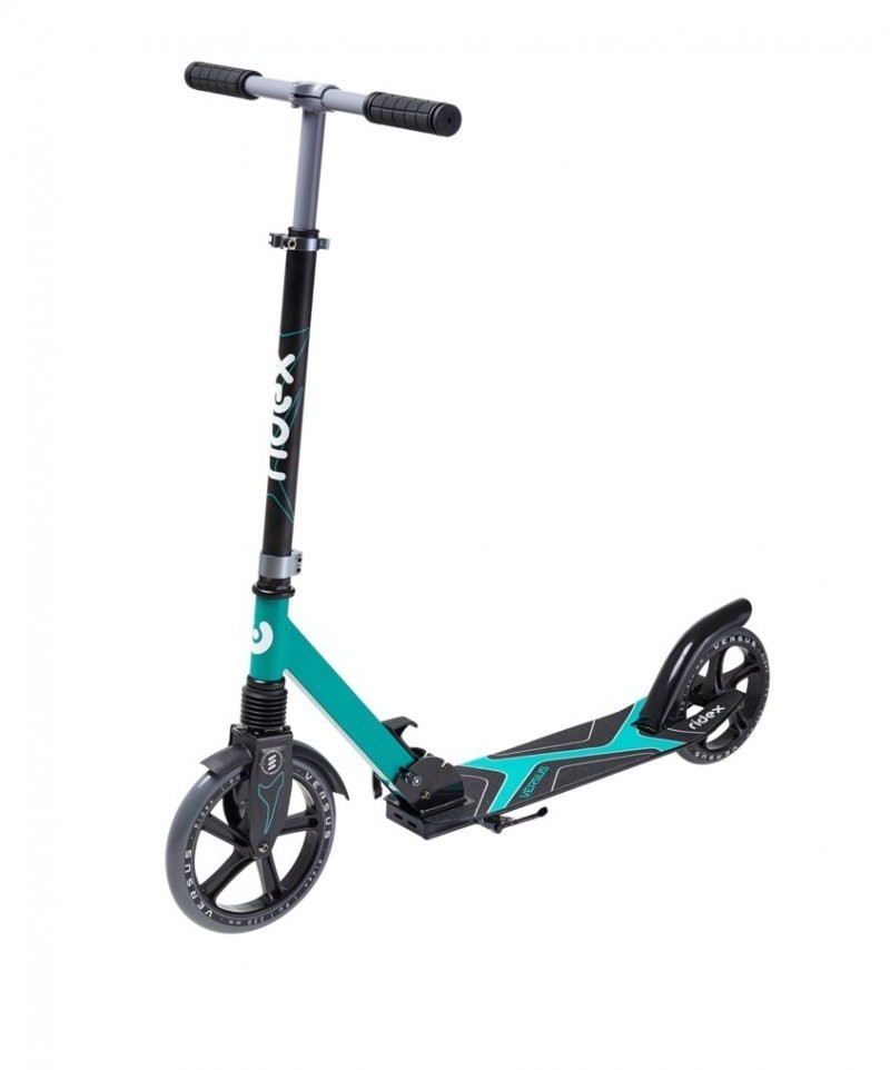 Самокат 2-колесный Versus 230/200 мм, зеленый (2022735)