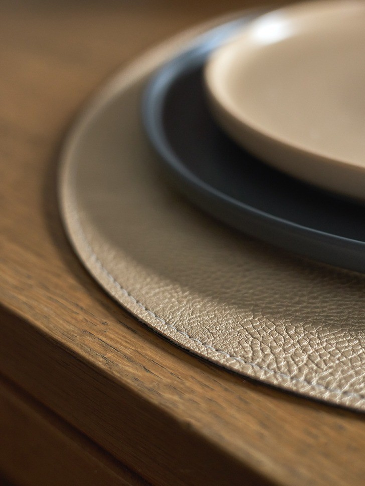 Набор из 4-х двухсторонних сервировочных салфеток drop, 33х41 см, коричневый/карамельный (79236)