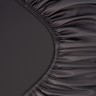 Простыня на резинке из премиального сатина темно-серого цвета из коллекции essential, 180х200х30 см (78491)
