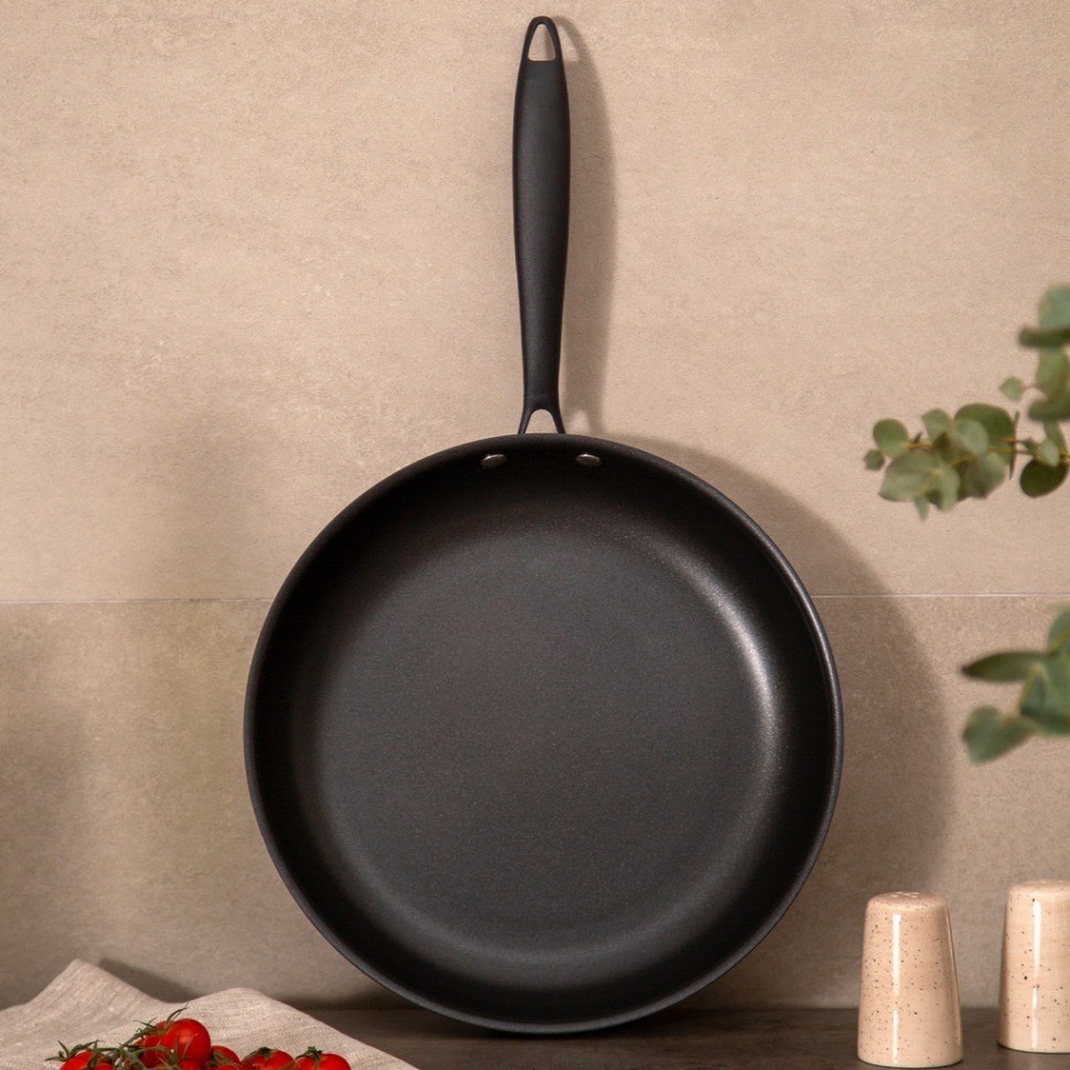 Сковорода c антипригарным покрытием "iron chef" agness 28*5.2cm технология 3-ply, нерж.сталь 18/10 (947-104)