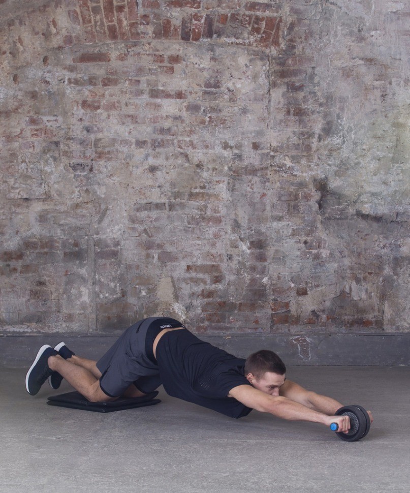 Ролик для пресса широкий STARFIT RL-106, черный/темно-синий (1121616)