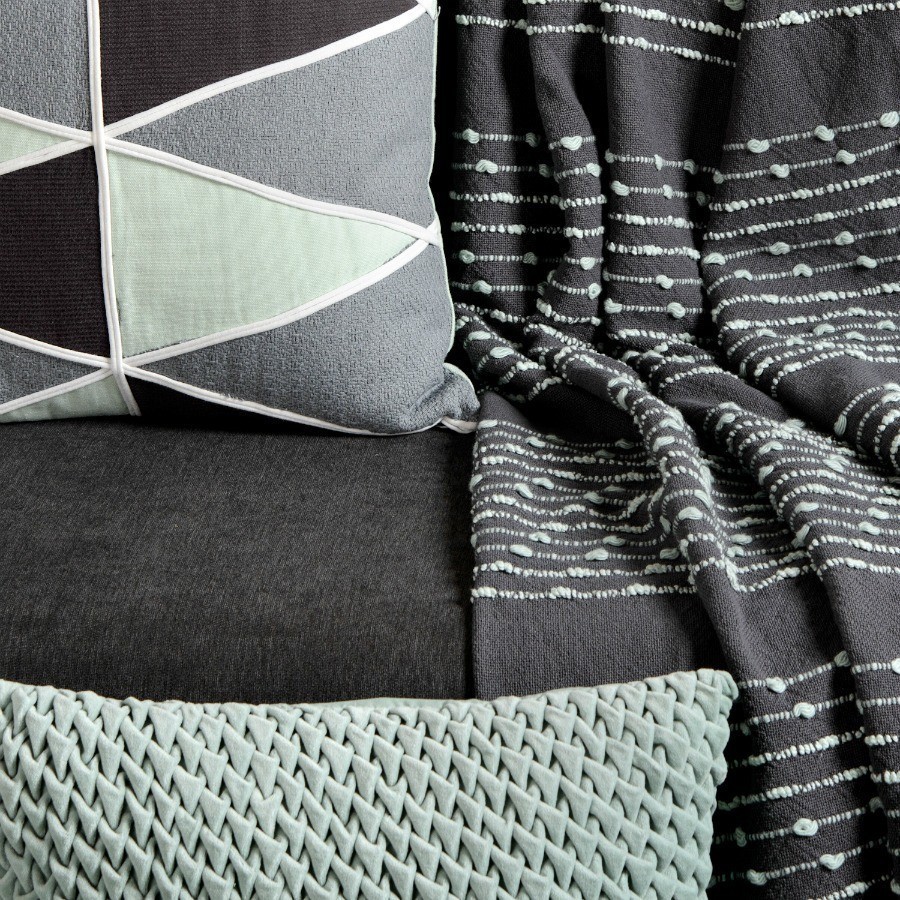 Покрывало из хлопка серого цвета с декоративной строчкой из коллекции ethnic, 230х250 см (66478)