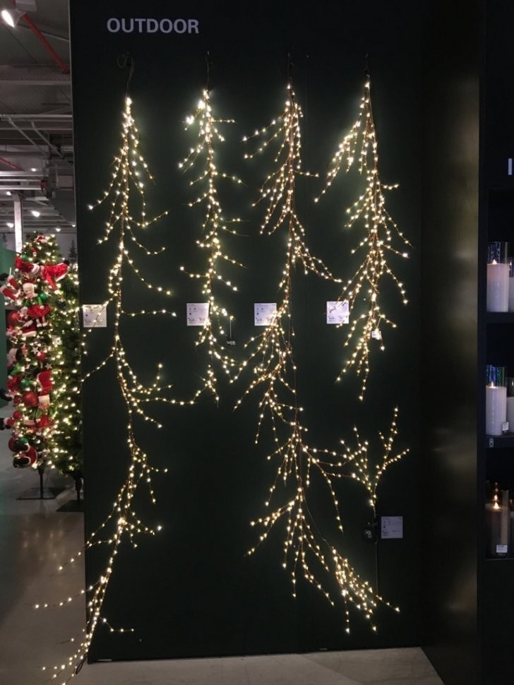 Ветка коричневая с лампами-капельками белый свет ( 240 ламп, размер 90*60 см) (84609)