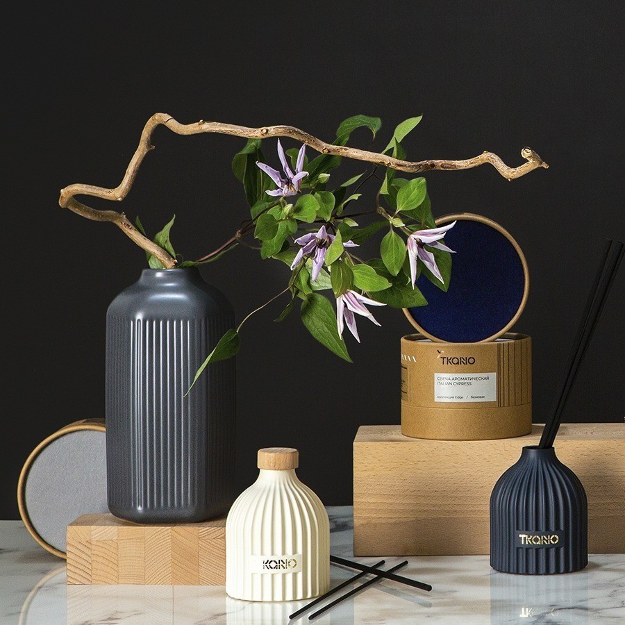 Диффузор ароматический musk, rose & cedarwood из коллекции edge, 200 мл, тёмно-синий (76443)