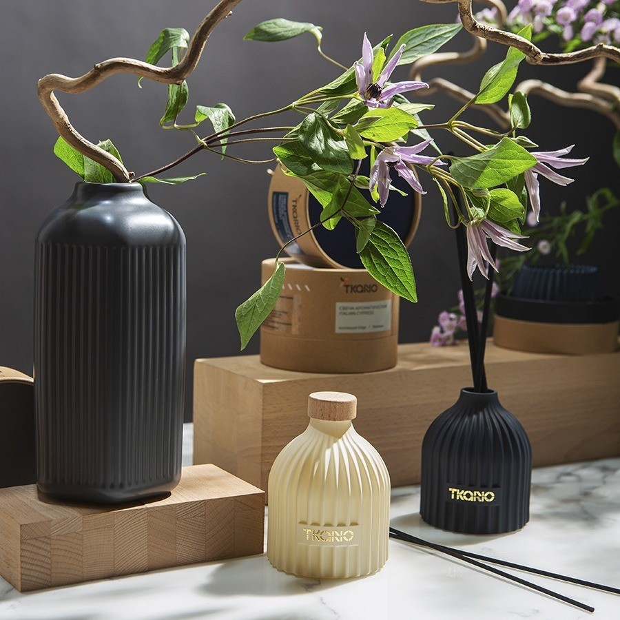 Диффузор ароматический musk, rose & cedarwood из коллекции edge, 200 мл, тёмно-синий (76443)