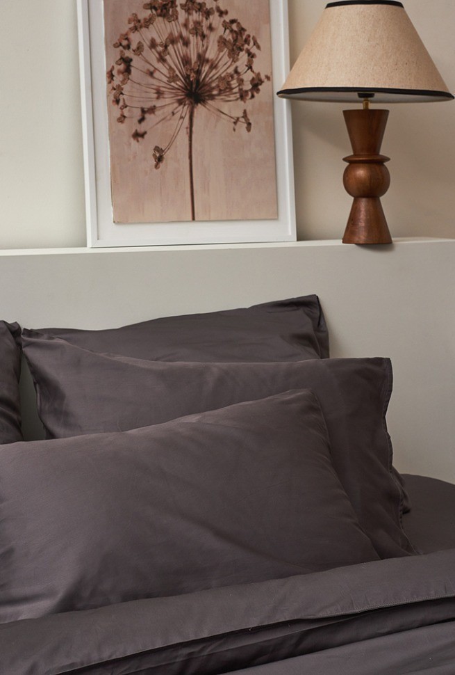 Комплект постельного белья из премиального сатина темно-серого цвета из коллекции essential, 200х220 см (78459)