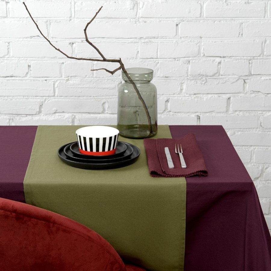 Дорожка на стол оливкового цвета из коллекции wild, 45х150 см (65655)