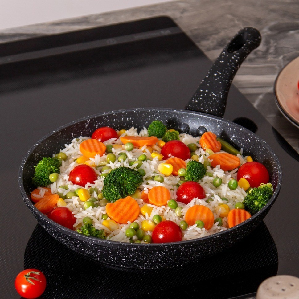 Сковорода agness с антипригарным покрытием "black marble", 22х4,5см (932-513)