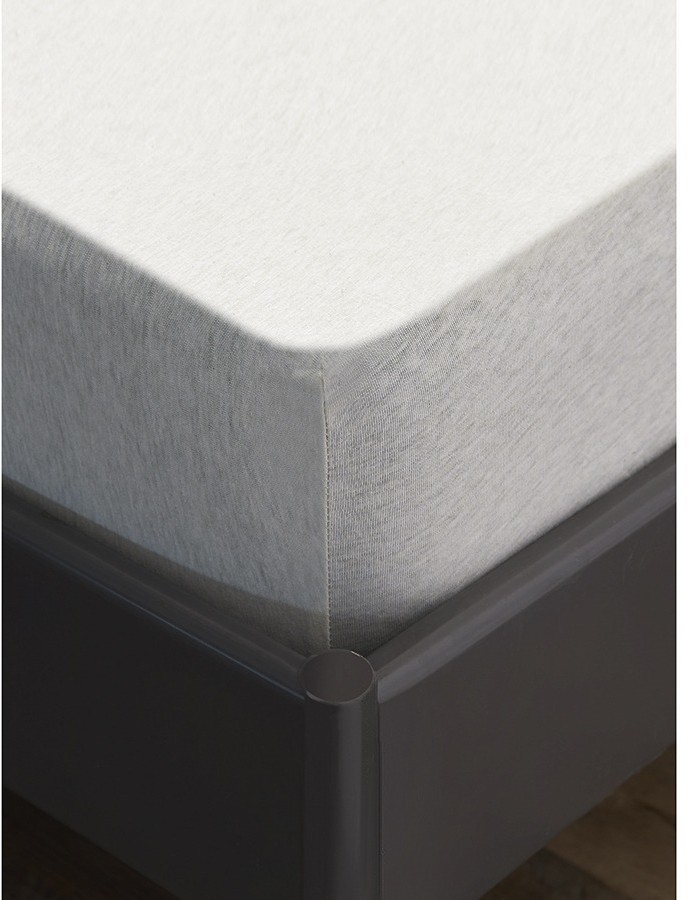 Простыня на резинке из хлопкового трикотажа серо-бежевого цвета из коллекции essential, 160х200х30 см (76108)