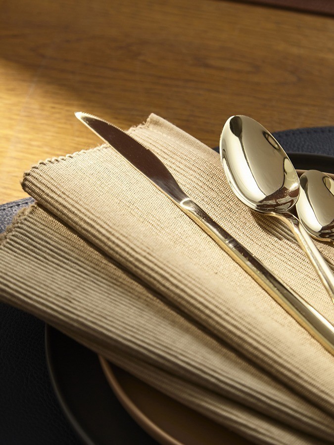 Набор столовых приборов pure, золотистые глянцевые, 16 пред. (78606)