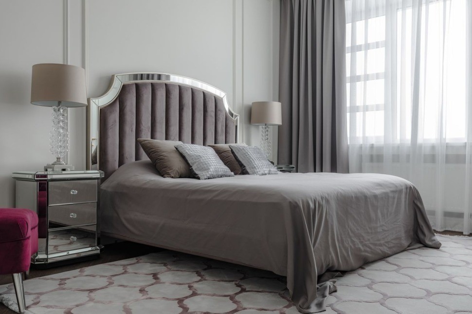 Кровать с зерк.вставками велюр роз-серый 211*189*158см (TT-00001547)