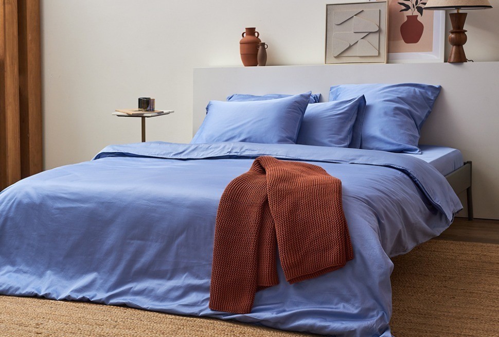 Простыня из премиального сатина сиреневого цвета из коллекции essential, 240х270 см (78478)