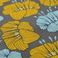 Скатерть из хлопка серого цвета с принтом Цветы из коллекции prairie, 170х250 см (69832)