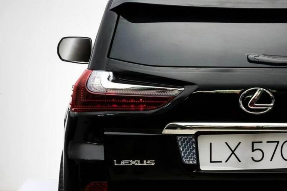 Детский электромобиль Lexus LX570 4WD MP3 (DK-LX570-BLACK-PAINT)