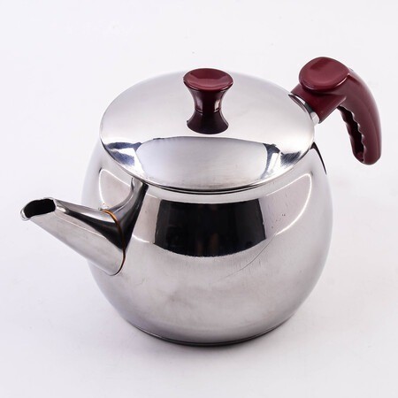 Чайник металлический Home Perfect Kure (800-211)