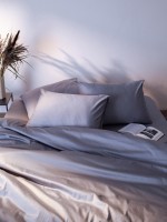 Простыня из премиального сатина светло-серого цвета из коллекции essential, 180х270 см (79838)