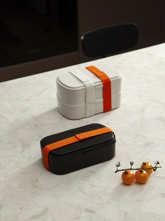 Ланч-бокс с приборами food time, 1 л, молочный (79039)