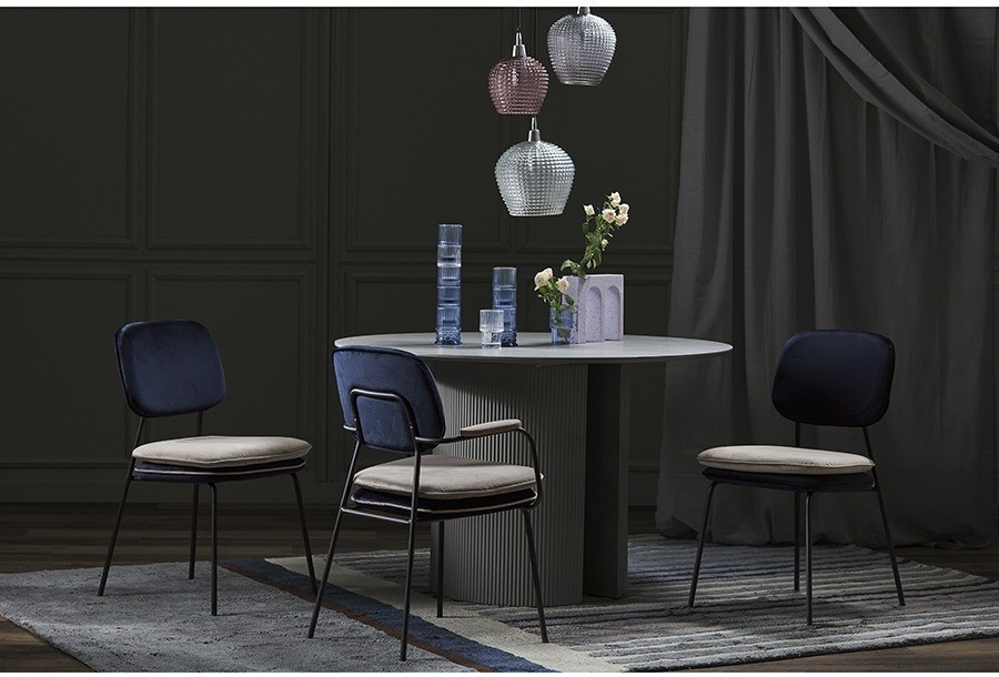 Стул с контрастным кантом pea, велюр, темно-синий/бежевый (77102)