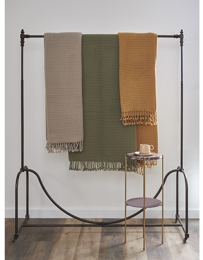 Плед из шерсти бежево-серого цвета из коллекции essential, 130х180 см (77084)