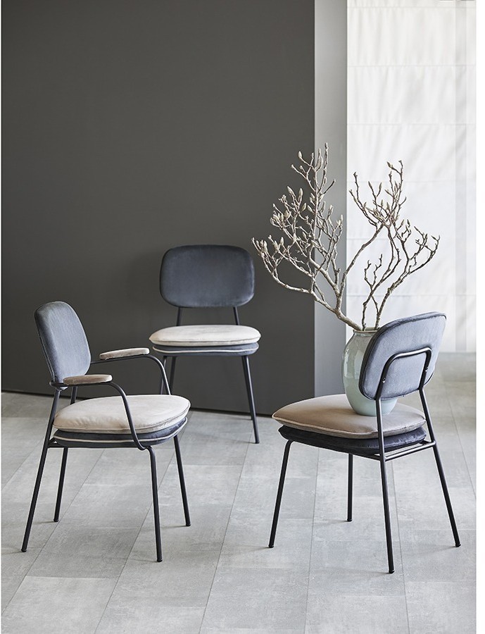 Стул с подлокотниками и контрастным кантом pea, велюр, темно-серый/бежевый (77105)