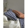 Чехол на подушку из хлопка polka dots темно-синего цвета из коллекции essential, 40x60 см (76968)