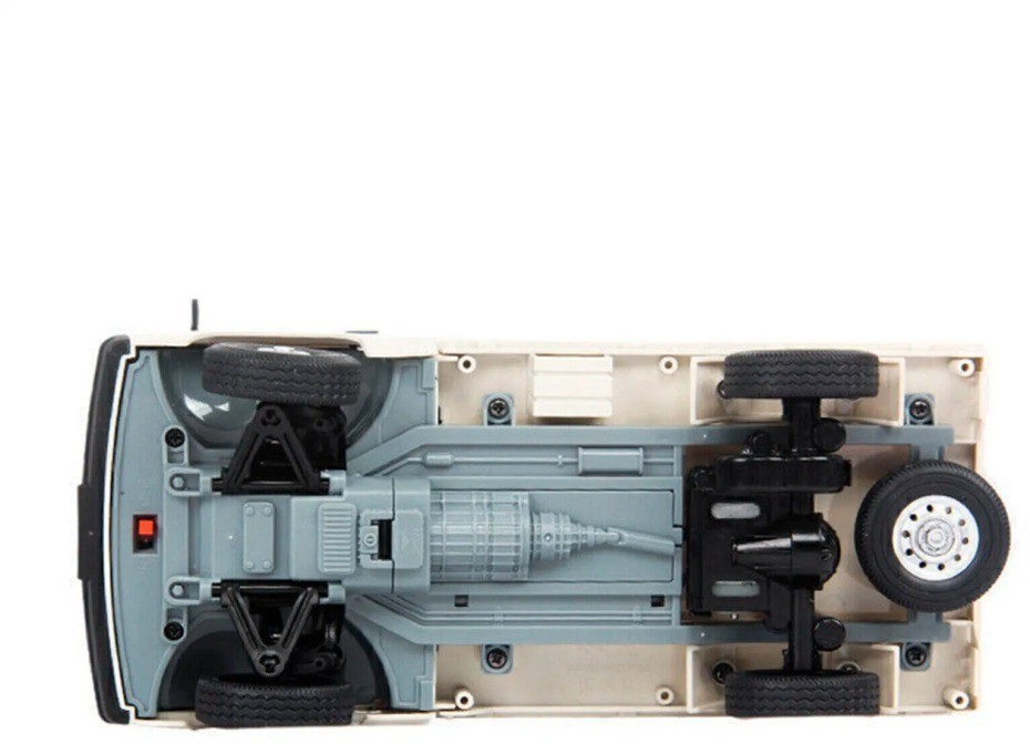 Радиоуправляемый японский белый грузовичок WPL Suzuki Carry ST90 1:16 - WPLD-12MINI