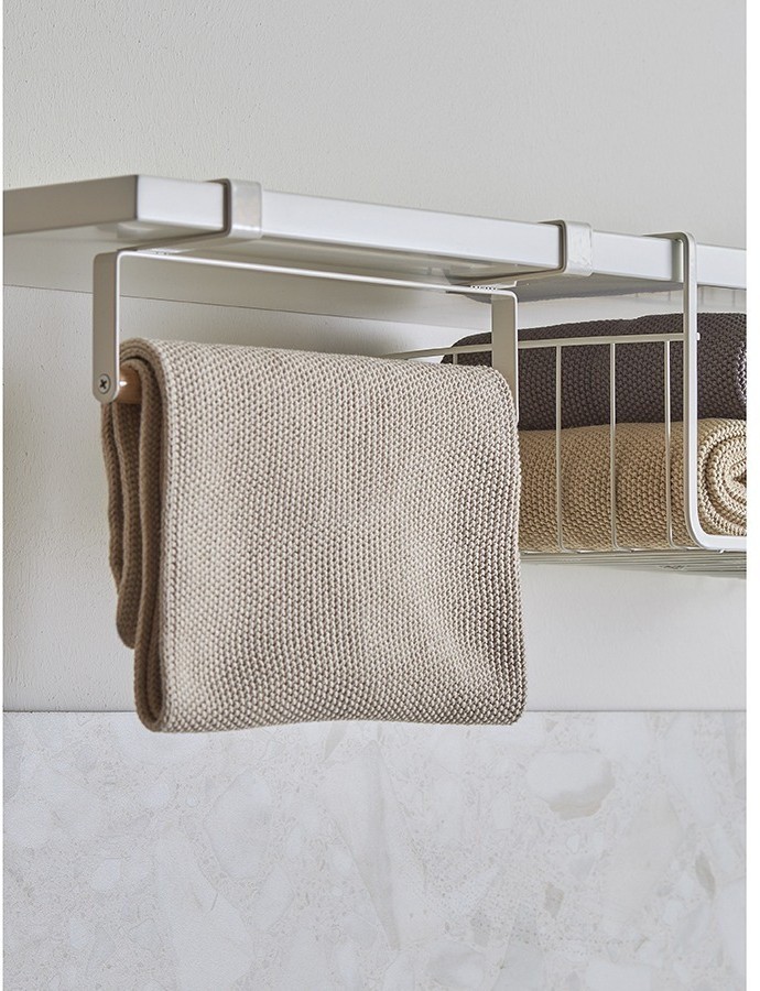 Набор из двух кухонных вязаных полотенец из коллекции essential, темно-серое/бежевое (77467)