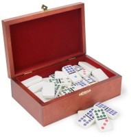 Домино в деревянной шкатулке (9 точек) (31909)