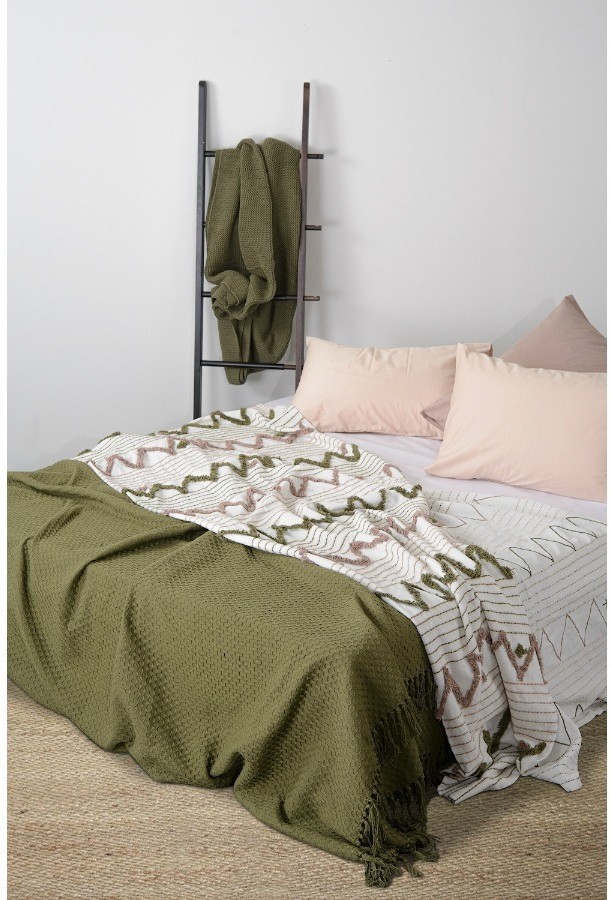 Покрывало из хлопка с бахромой оливкового цвета из коллекции ethnic, 180х250 см (66477)