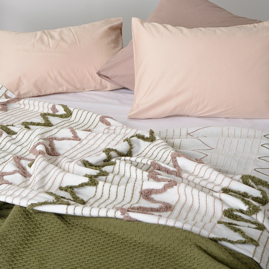 Покрывало из хлопка с бахромой оливкового цвета из коллекции ethnic, 180х250 см (66477)