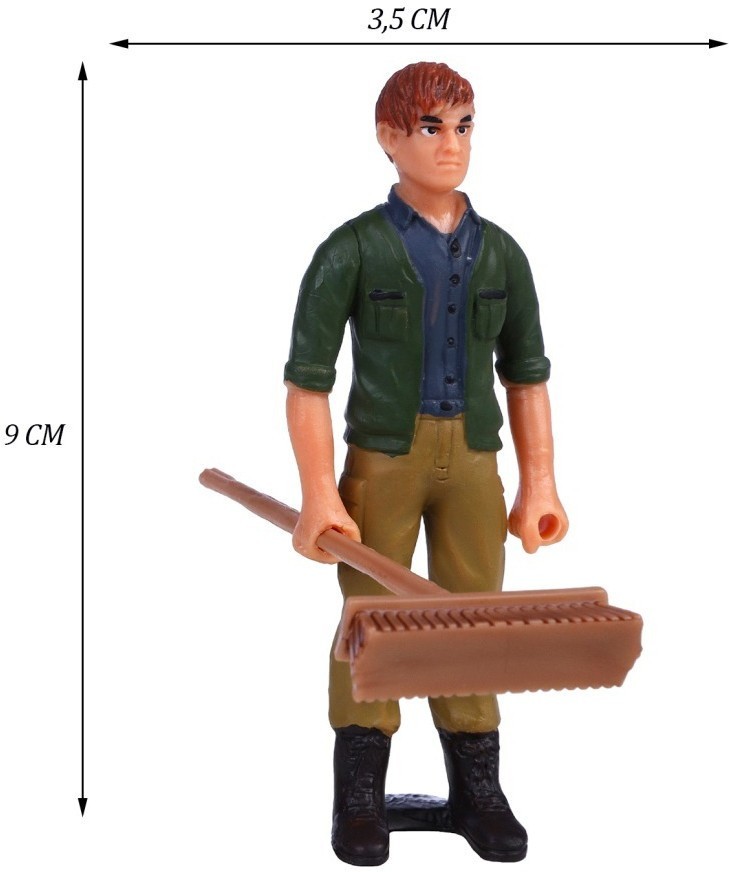 Игрушки фигурки в наборе серии "На ферме", 8 предметов (семья свиней, фермер, ограждение-загон, аксессуары) (MM215-347)