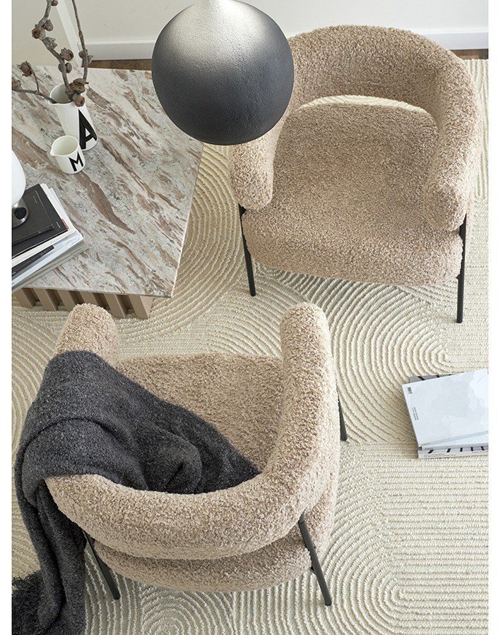 Кресло hugme, букле, миндальное молоко (77335)