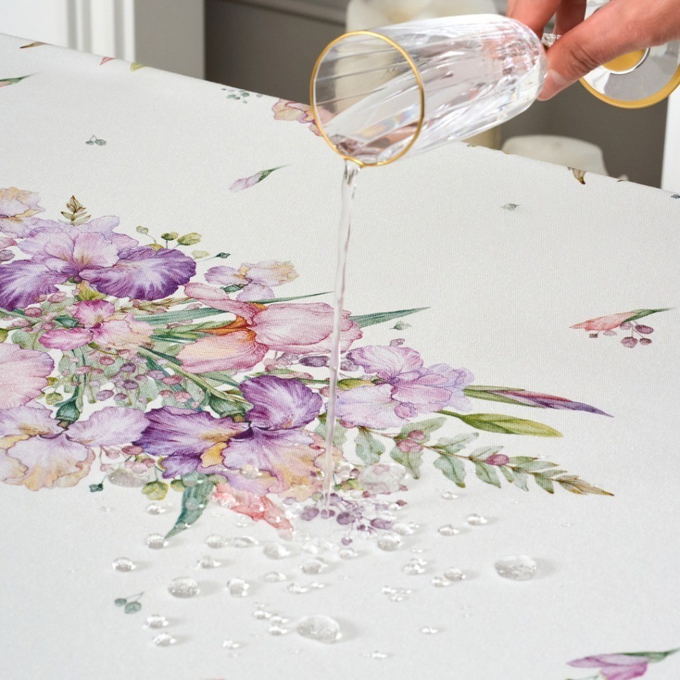 Скатерть ирисы 110х140см ,белый, 100% хлопок,твил пропитка Lefard (850-743-20)