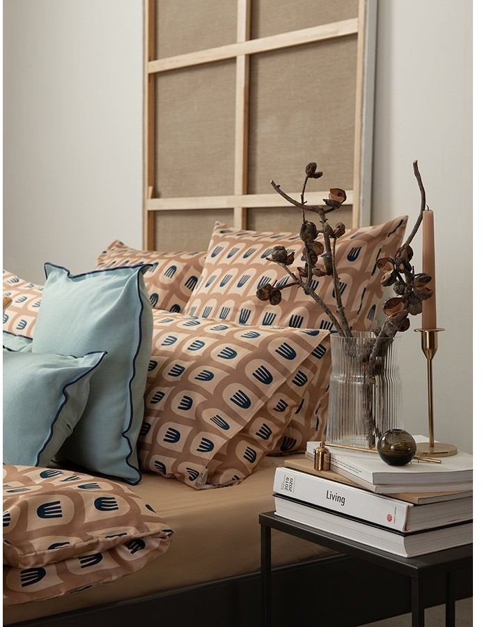 Комплект постельного белья полутораспальный из сатина бежево-розового цвета с принтом blossom time из коллекции cuts&pieces (70514)