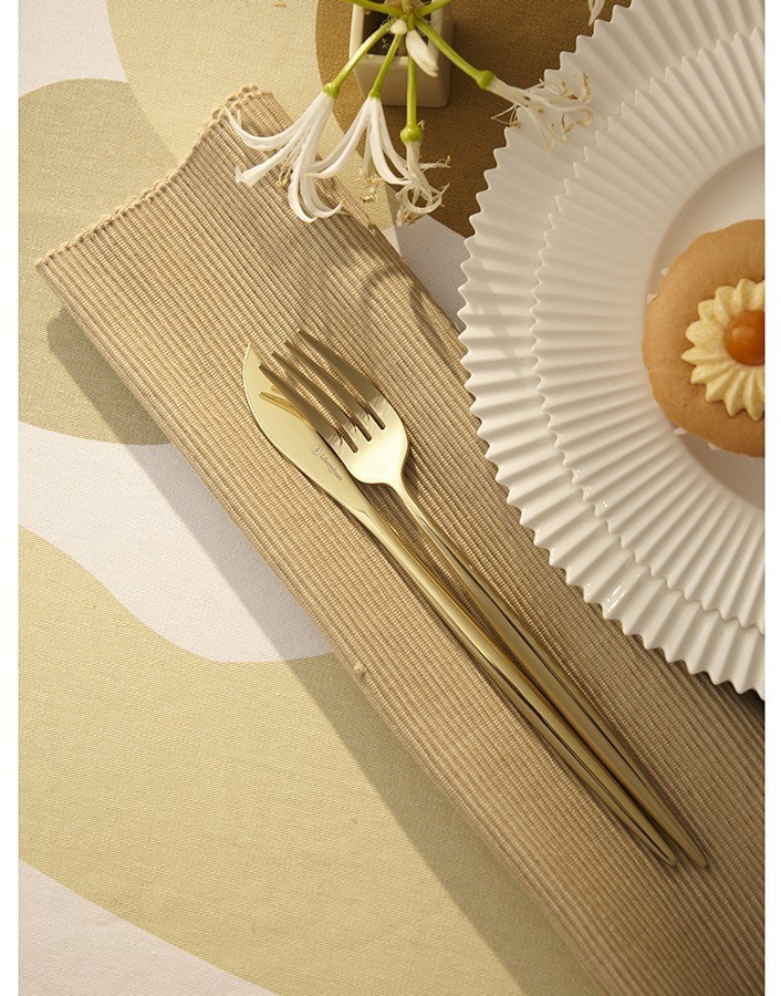 Набор столовых приборов globe, золотистые, 16 пред. (76628)